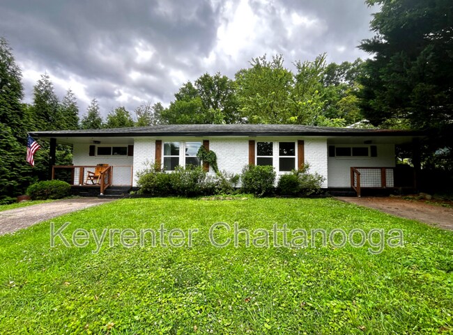 Building Photo - 904 Tremont St Unit B