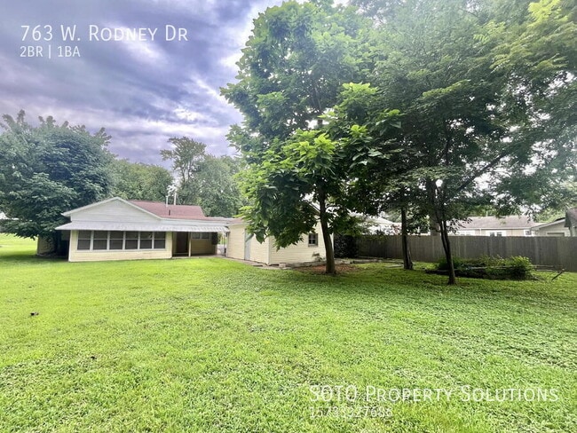 Photo - 763 W Rodney Dr