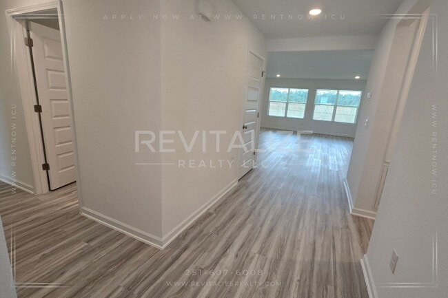 Photo - 4BR Home with Community Pool & Gym – Roberts Cove, Foley