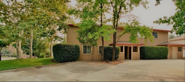 Photo - 1671 Bramble Pl Unit #3