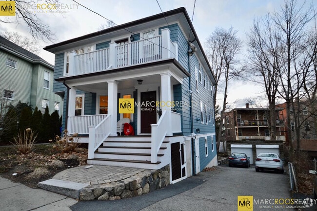 Building Photo - 7 Acron Rd Rental
