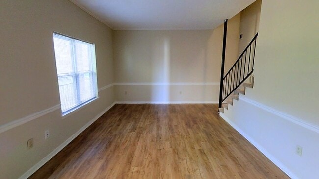 Photo - Fondren Hill