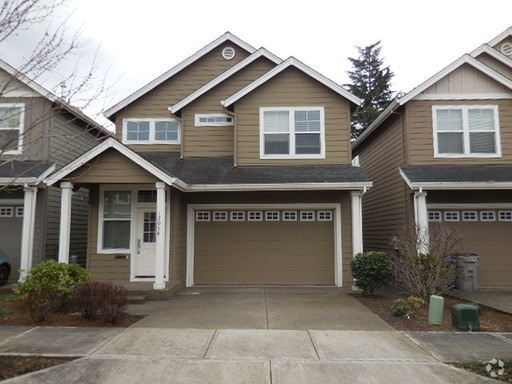 Building Photo - Great 3 bedroom - King City Pet friendly h... Rental