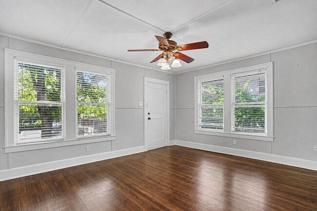 Photo - 2112 McMillan Ave