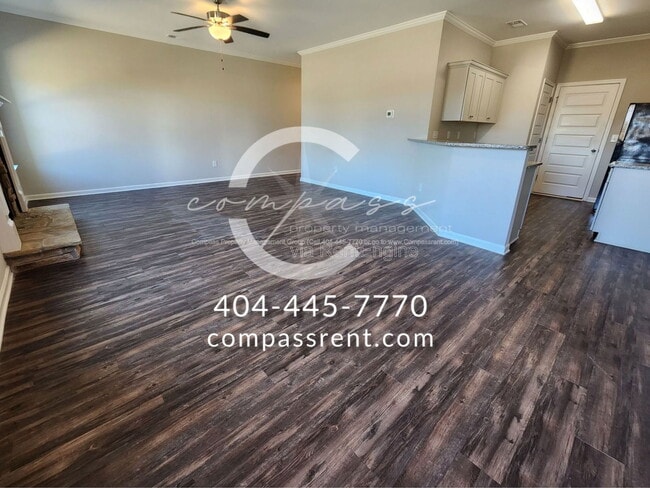 Photo - 103 Squarewood Ln NW