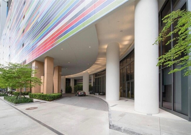 Photo - 55 SW 9th St Unit 1001