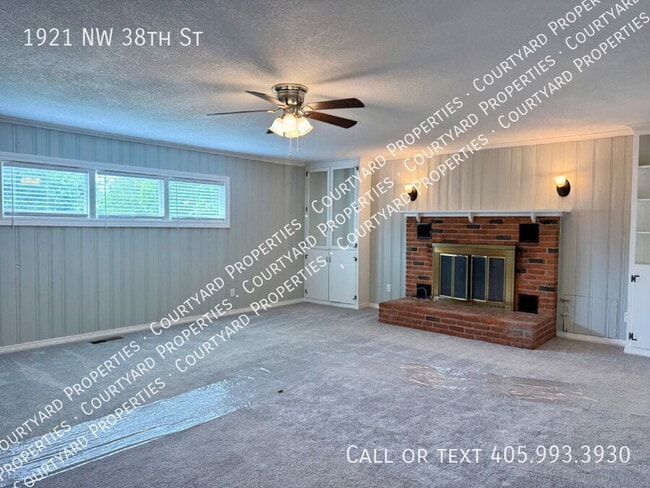 1921 NW 38th St