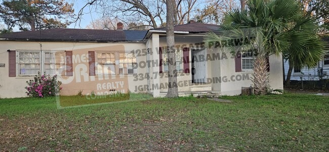 Building Photo - 203 Moates St