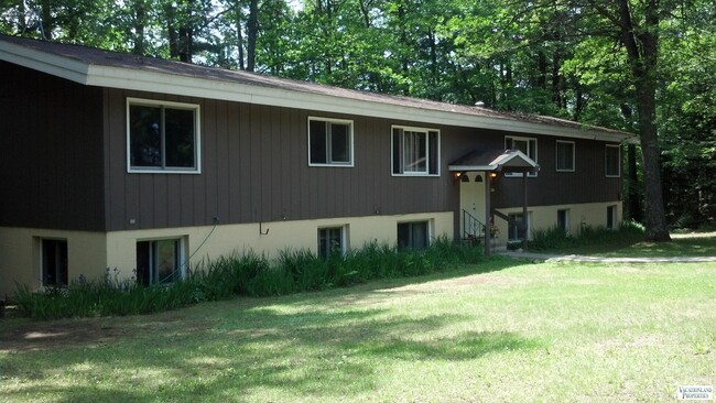 Front of building - 8001 Sunset Avenue Unit Apt #3