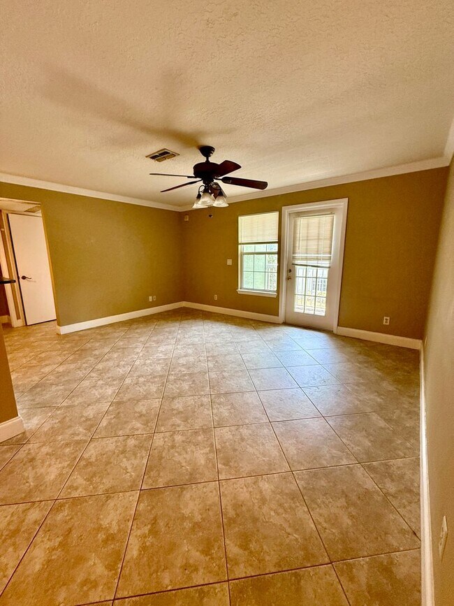 7701 Timberlin Park Blvd