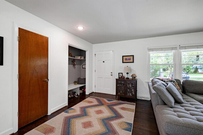 Photo - 4824 Stafford Dr