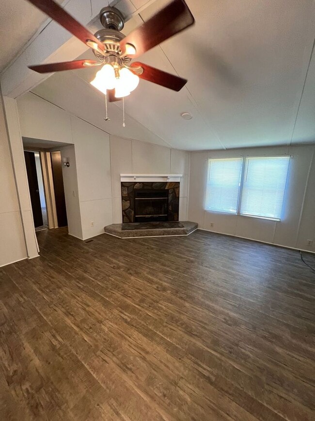 Photo - 3700 Ash Dr