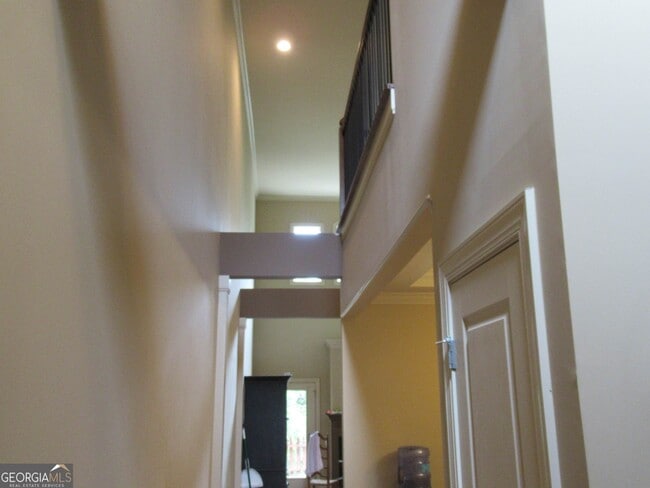 Photo - 168 Village Dr