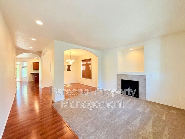 Building Photo - 3312 S 2nd Way Rental