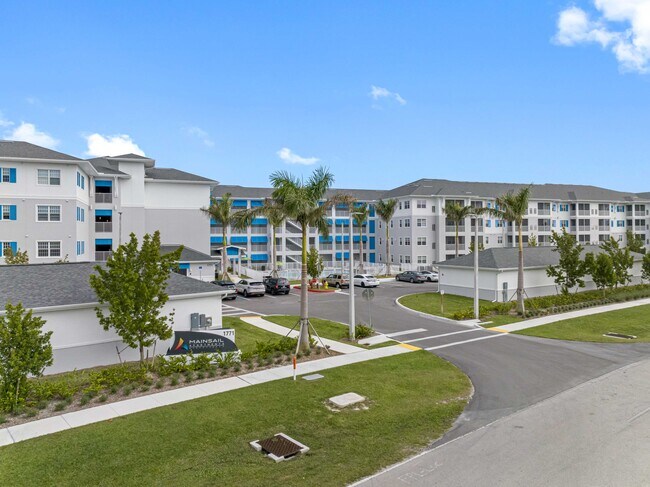 Photo - MainSail Apartments Marco Shores