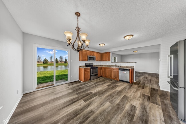 Photo - 9714 Lantern Ln