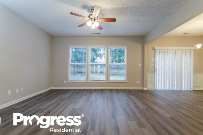 Photo - 565 Cool Weather Dr