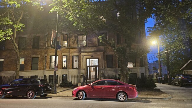 Photo - 1320 W Wilson Ave Condo Unit 3B