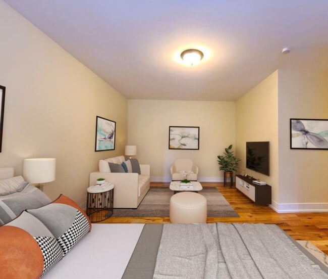 Photo - 535 W Arlington Pl