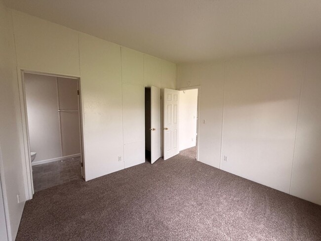 149 Bobwhite St