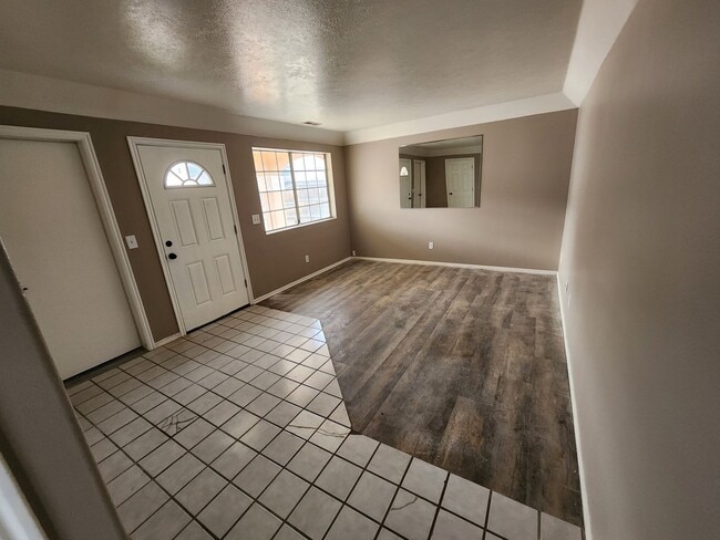 Photo - 988 W 1325 S