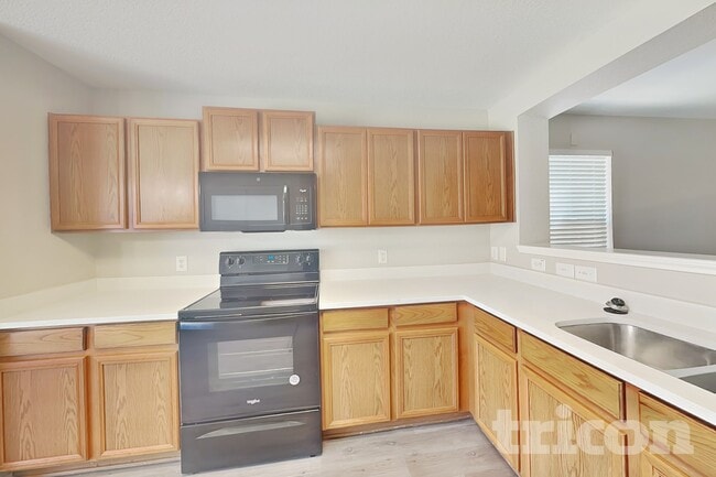 635 Cherokee Blvd