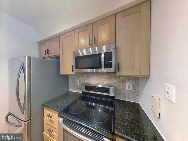 Photo - 5917 Barbados Pl Unidad 103