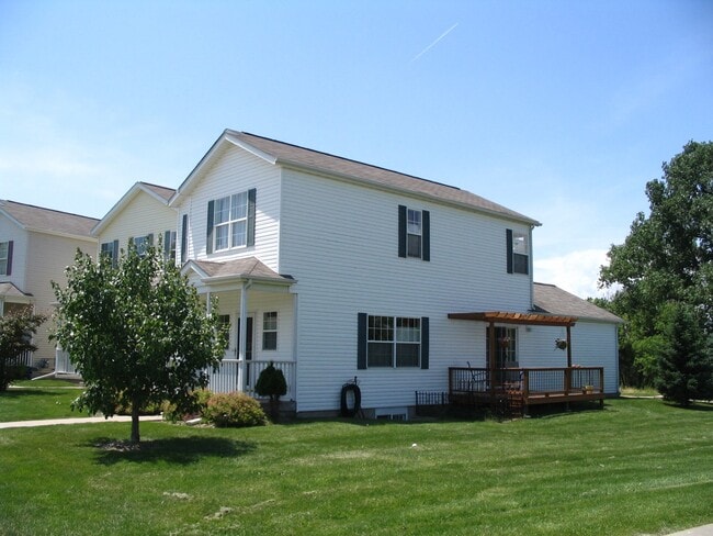 Photo - 2738 Irving Avenue