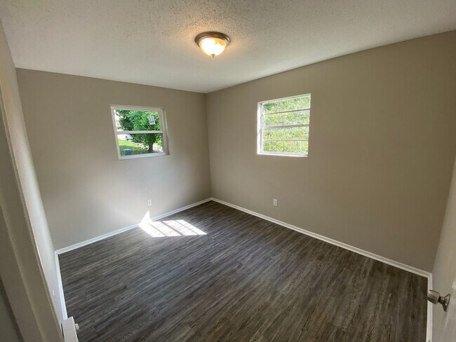 Photo - Updated 3 bed 1 bath in Brainerd! Vouchers Accepted! Leasing Specials Available!