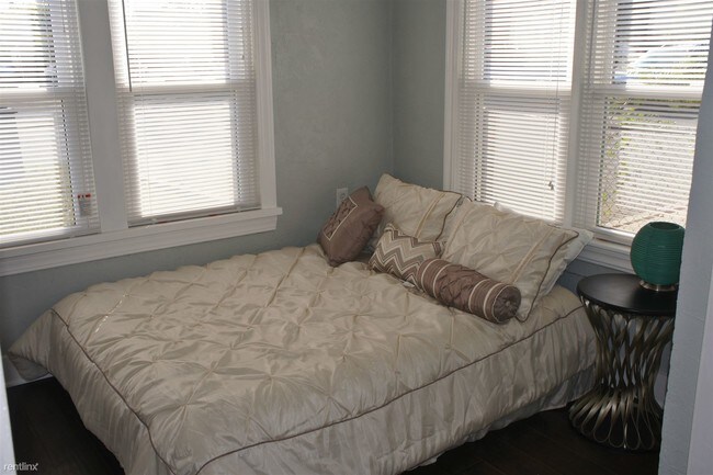 Photo - 717 Culbertson Dr