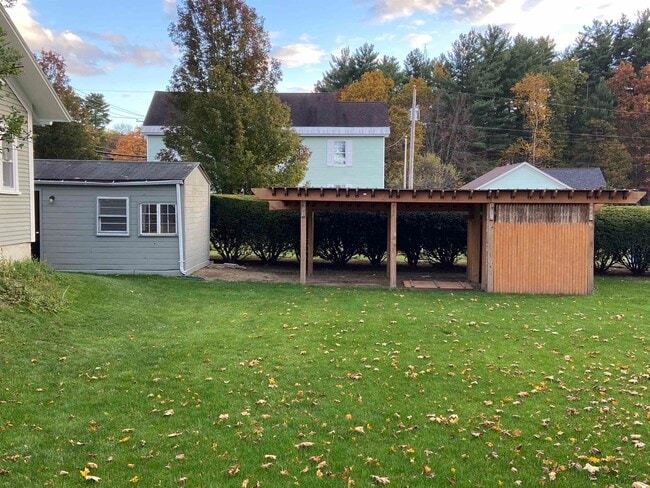 Photo - 1354 River Rd