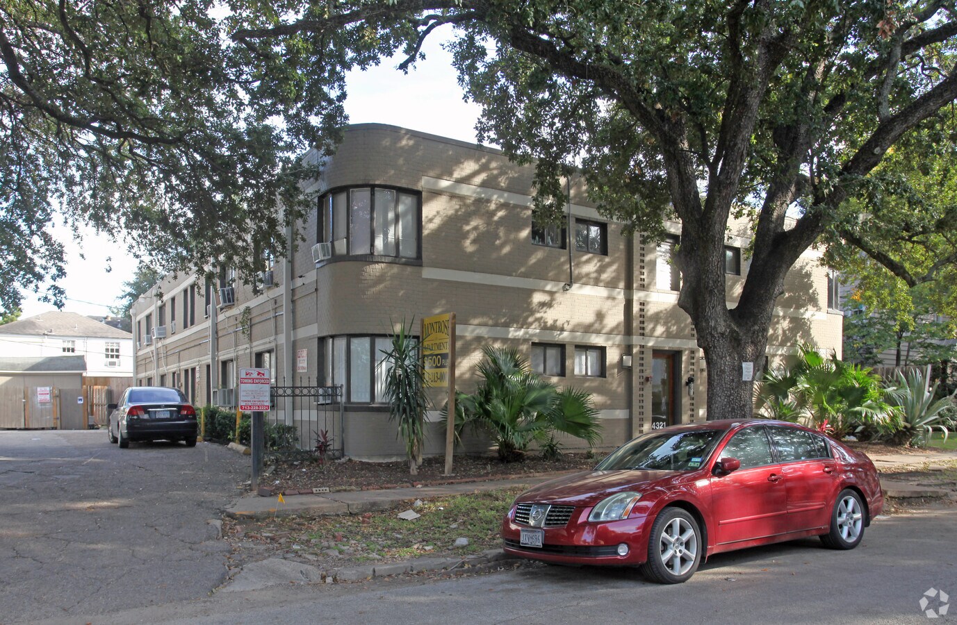 Live Montrose 4321 Mount Vernon - Live Montrose 4321 Mount Vernon Apartments