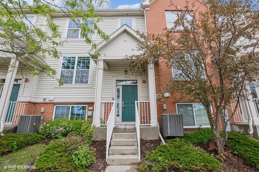 Photo - 7500 Savoy Ln