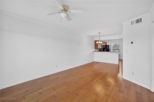 Photo - 1165 Mainsail Dr Unidad 604