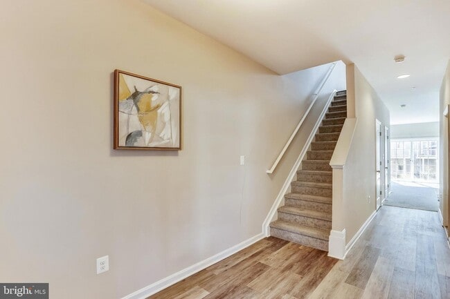 Photo - 915 Dorchester Cove Rd