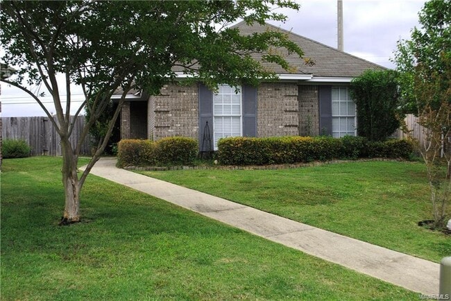 Photo - 1569 Hallwood Ln