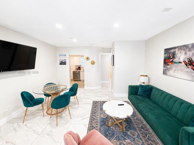 Photo - 10000 E Bay Harbor Dr Unit 14