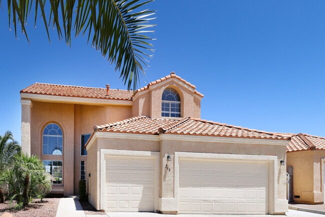 Photo - 268 Sundial St