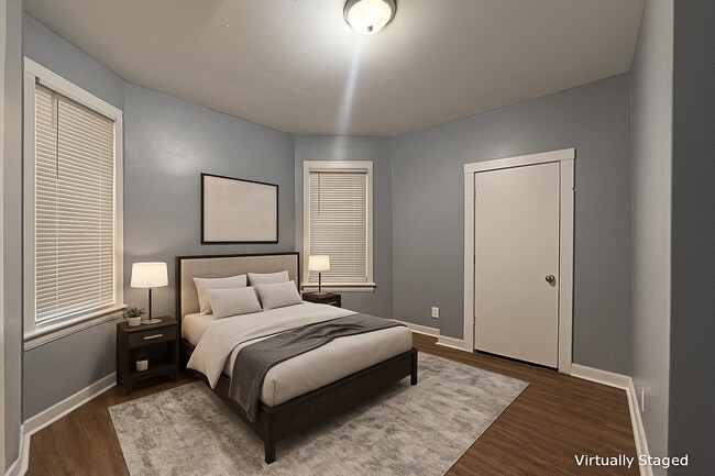 Photo - 6006 S Marshfield Ave Unit 1