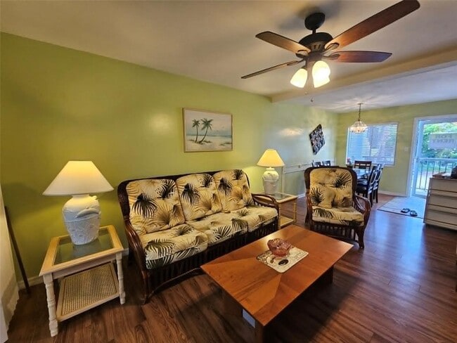 Photo - 2028 Canal Dr