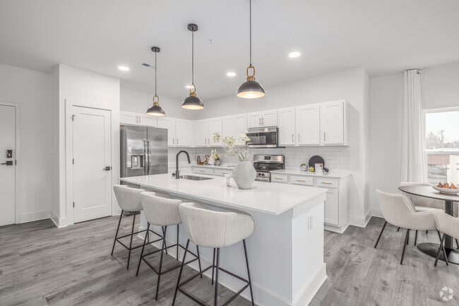 2BR, 2BA - 1,253SF - 2B - Kitchen