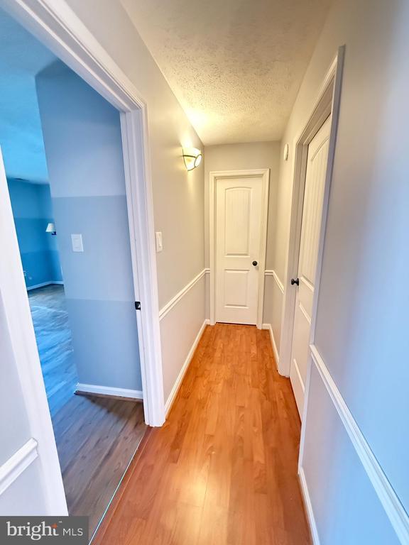 Photo - 10002 Oakton Terrace Rd