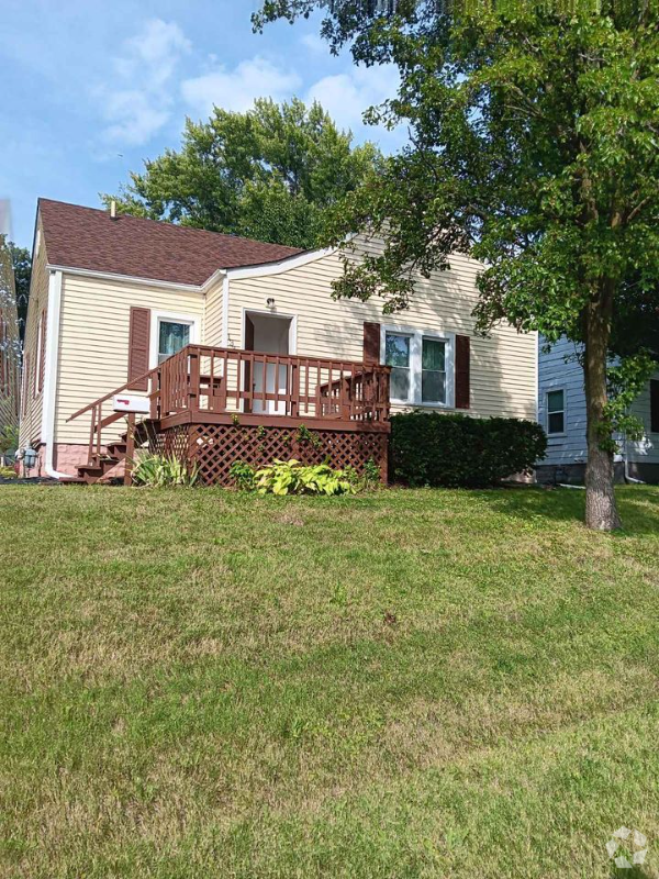 Building Photo - 1333 Milton Rd Rental