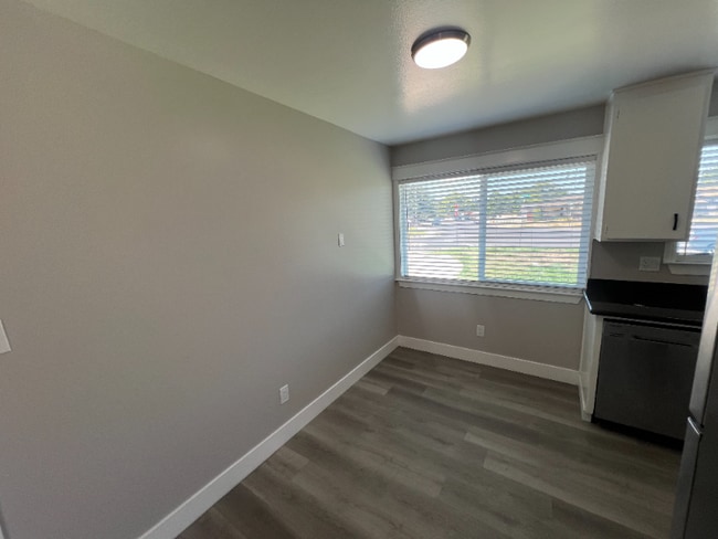 Photo - 803 El Portal Ave