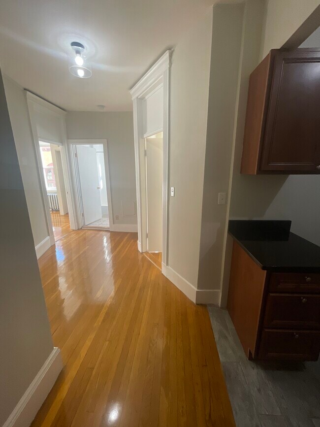 Photo - 38 Hemenway St Unit 14