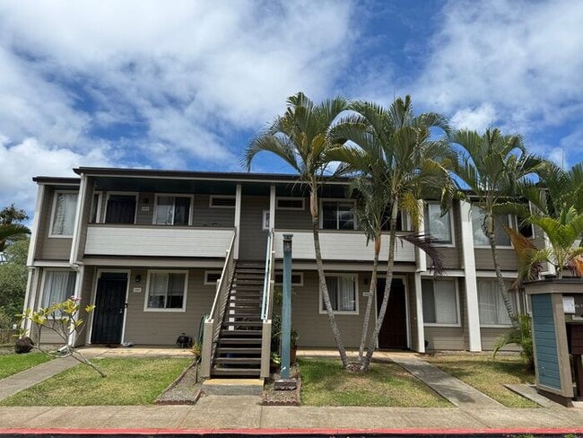 Building Photo - Mililani Terrace - 1 bedroom 1 bath townho... Rental