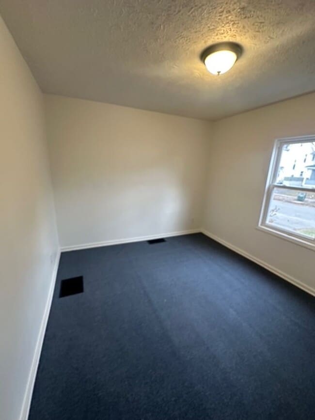 Photo - Charming 4-Bedroom Single-Family Rental in Rochester – Ready for Move In