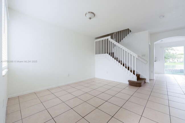 Photo - 2818 SE 16th Ave