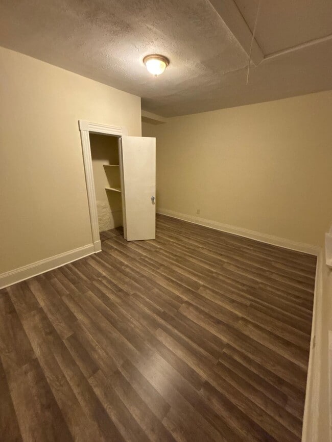 Photo - 1821 Courtland Ave