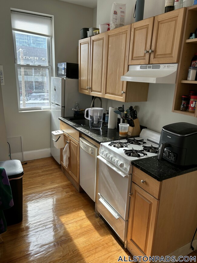 Photo - 1189 Commonwealth Ave Unit 6